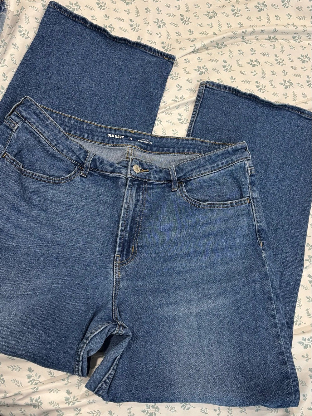 Old Navy Wow Wide Leg Denim Jeans